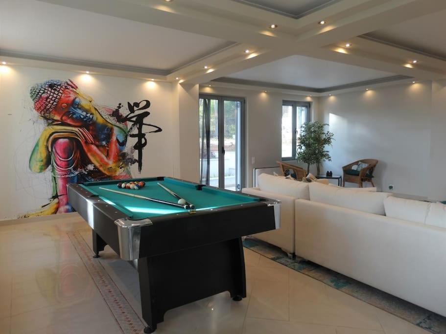 The White House Beach Villa Rafína Екстериор снимка